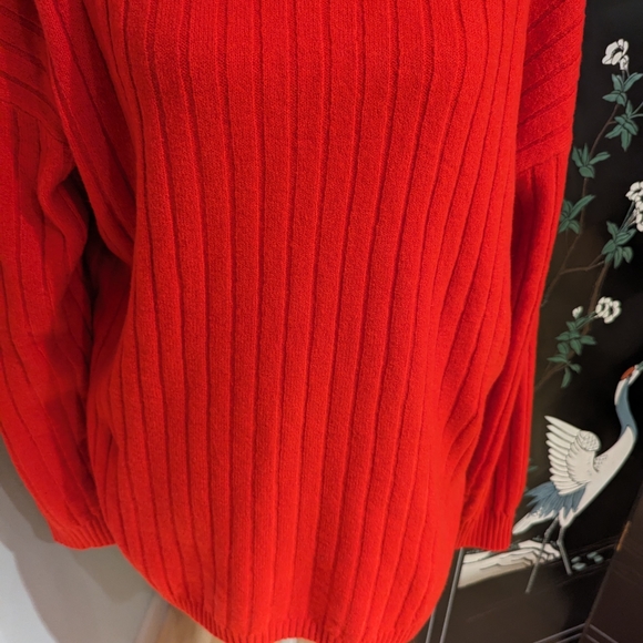 Eddie Bauer Women's Large Mock Neck Ribbed Knit Relaxed Fit Red Sweater 148 - Picture 3 of 10